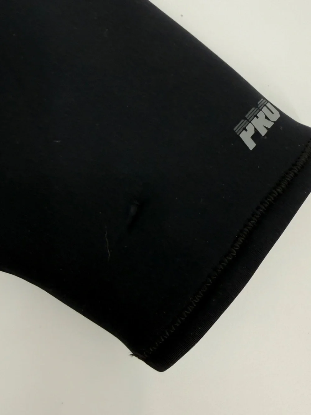 Body Glove 2mm Shorty Springsuit Wetsuit Short Sleeve Surf Dive Black Gray Men M